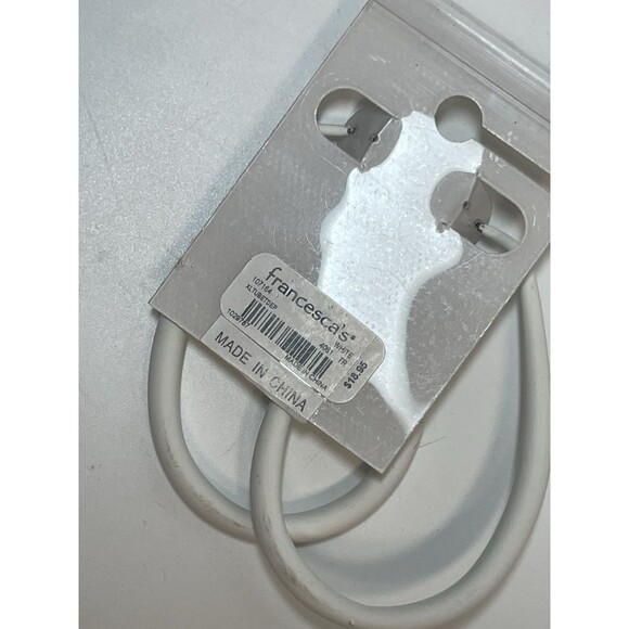 Francesca’s White Coated Teardrop Hoop Earrrings New - Picture 4 of 4